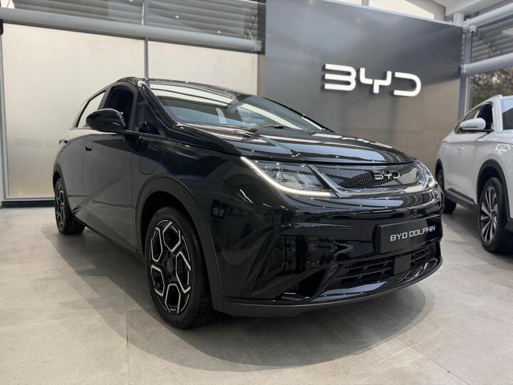 BYD Dolphin 60.48kWh Comfort Auto 5dr