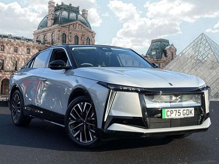 DS AUTOMOBILES No8 E-TENSE 74kWh Etoile Coupe Auto 5dr (11kW Charger)