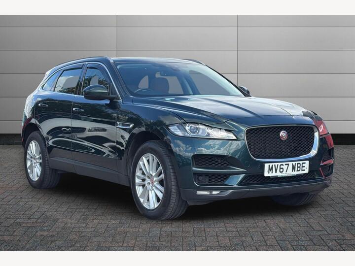 Jaguar F-PACE 3.0 D300 V6 Portfolio Auto AWD Euro 6 (s/s) 5dr