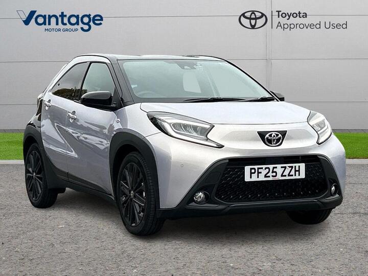 Toyota Aygo X 1.0 VVT-i JBL Euro 6 (s/s) 5dr Toyota Aygo X 1.0 VVT-i JBL Euro 6 (s/s) 5dr
