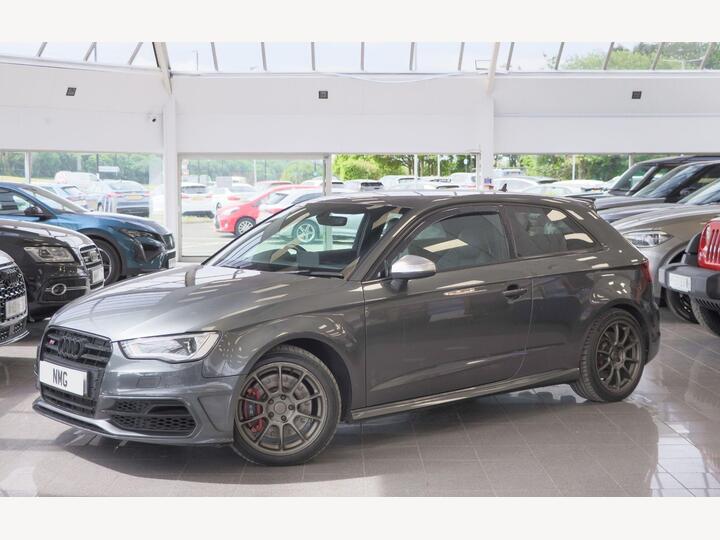 Audi S3 2.0 TFSI S Tronic Quattro Euro 6 (s/s) 3dr (Nav)