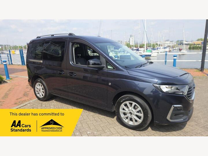 Ford Tourneo Connect 2.0 EcoBlue Titanium Euro 6 (s/s) 5dr Ford Tourneo Connect 2.0 EcoBlue Titanium Euro 6 (s/s) 5dr