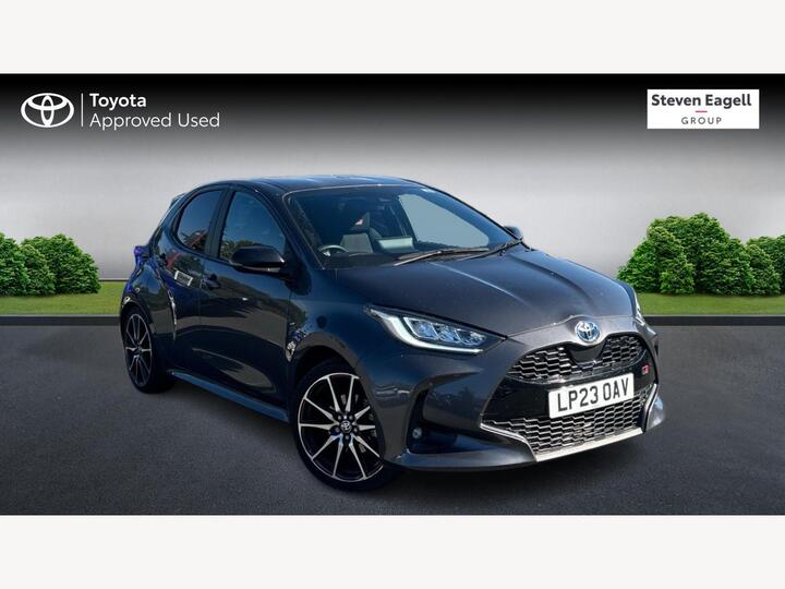 Toyota Yaris 1.5 VVT-h GR SPORT E-CVT Euro 6 (s/s) 5dr