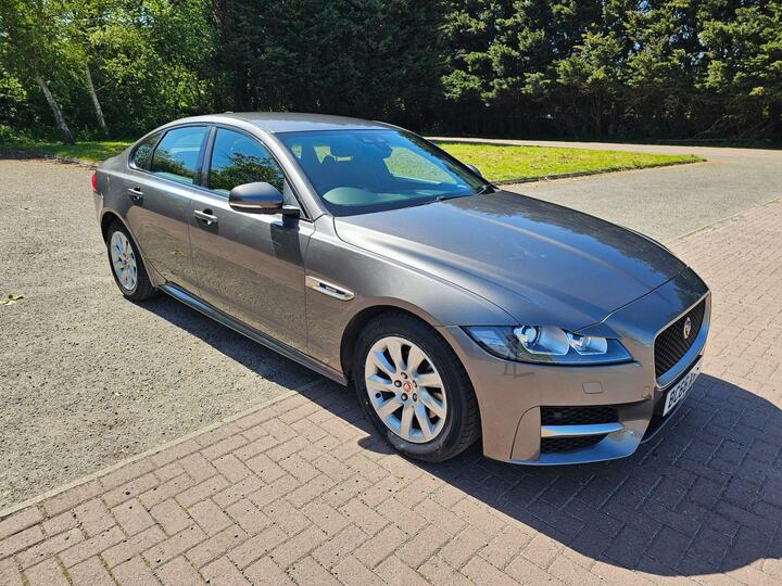 Jaguar XF 2.0d R-Sport Euro 6 (s/s) 4dr