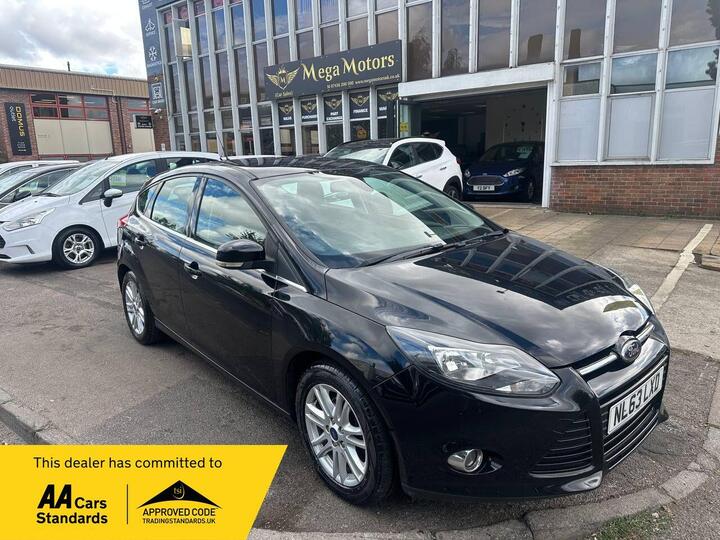 Ford Focus 1.0T EcoBoost Titanium Euro 5 (s/s) 5dr
