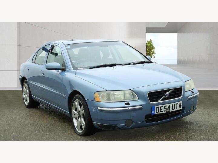Volvo S60 2.0T S 4dr