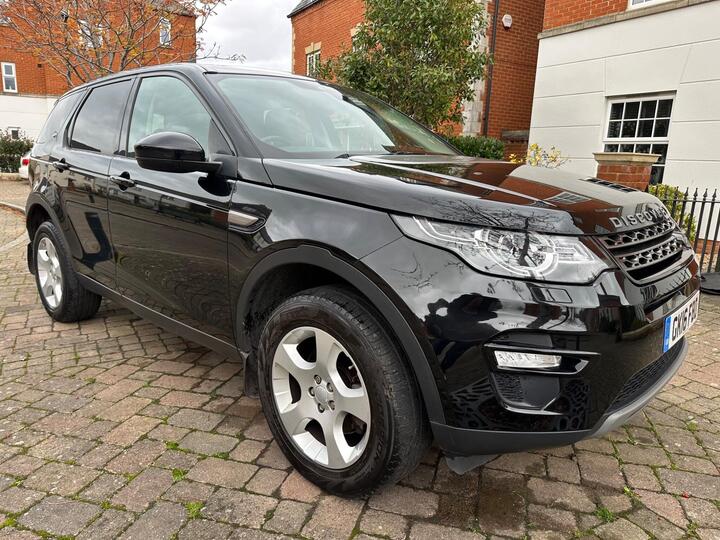 Land Rover Discovery Sport 2.0 TD4 SE 4WD Euro 6 (s/s) 5dr (5 Seat) Land Rover Discovery Sport 2.0 TD4 SE 4WD Euro 6 (s/s) 5dr (5 Seat)