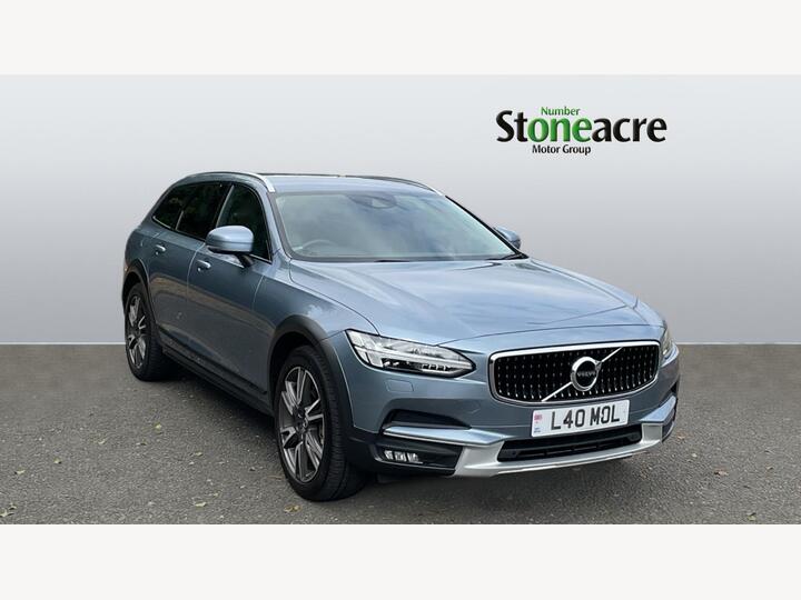 Volvo V90 Cross Country 2.0 D4 Plus Auto AWD Euro 6 (s/s) 5dr