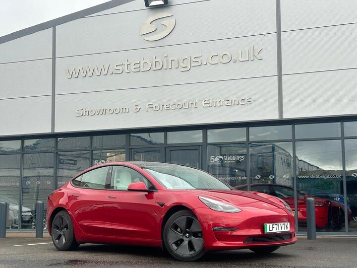 Tesla Model 3 (Dual Motor) Long Range Auto 4WDE 4dr Tesla Model 3 (Dual Motor) Long Range Auto 4WDE 4dr