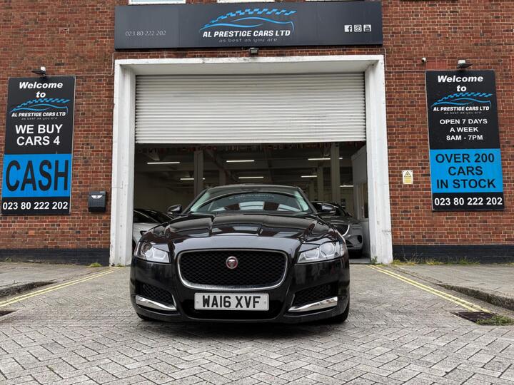 Jaguar XF 2.0d Portfolio Auto Euro 6 (s/s) 4dr