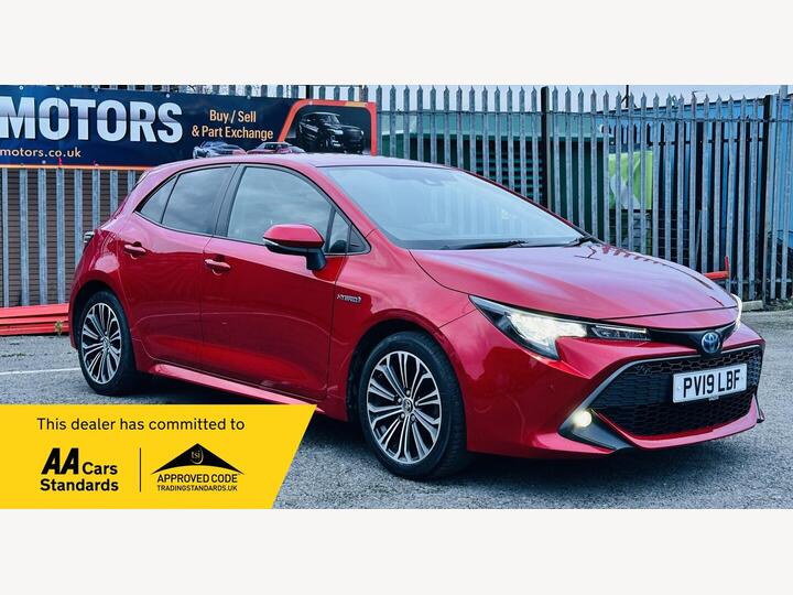 Toyota Corolla 1.8 VVT-h Design CVT Euro 6 (s/s) 5dr