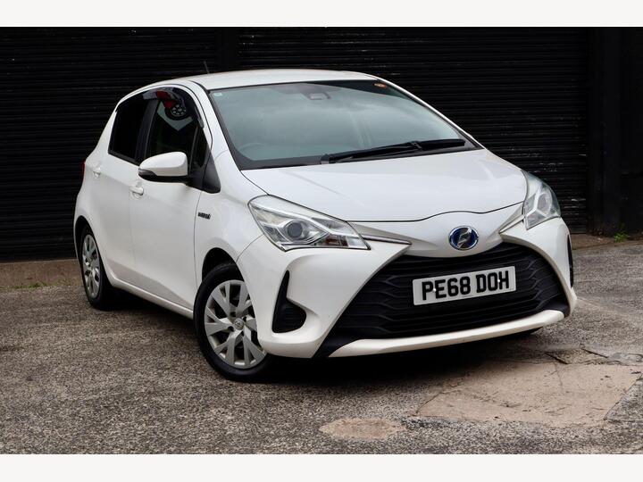 Toyota Yaris 1.5 VVT-h Icon Hatchback 5dr Hybrid