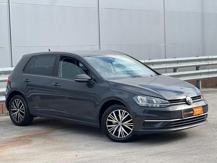 Volkswagen GOLF 1.6 TDI SE Nav Euro 6 (s/s) 5dr