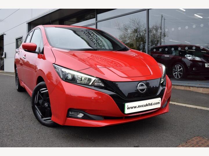 Nissan Leaf 39kWh Acenta Auto 5dr