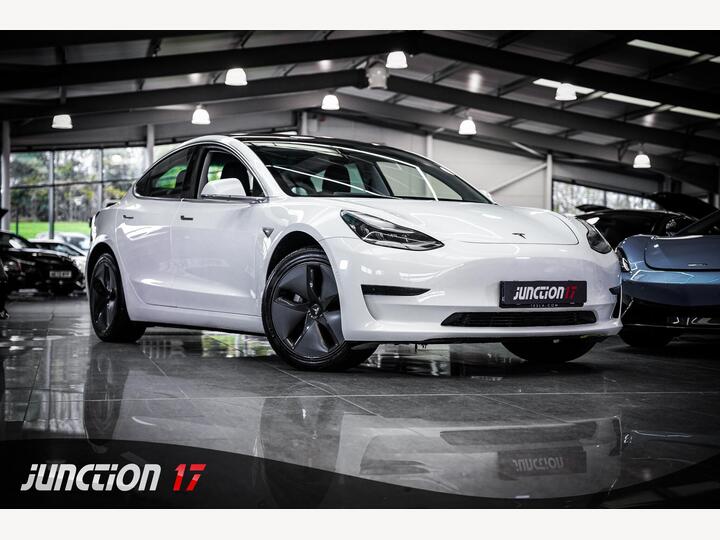 Tesla Model 3 Standard Range Plus Auto RWD 4dr
