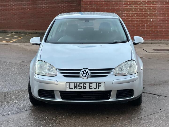 Volkswagen Golf 1.6 FSI Match 5dr Volkswagen Golf 1.6 FSI Match 5dr
