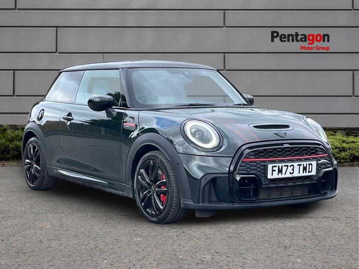 MINI 3 Door Hatch 2.0 John Cooper Works Steptronic Euro 6 (s/s) 3dr