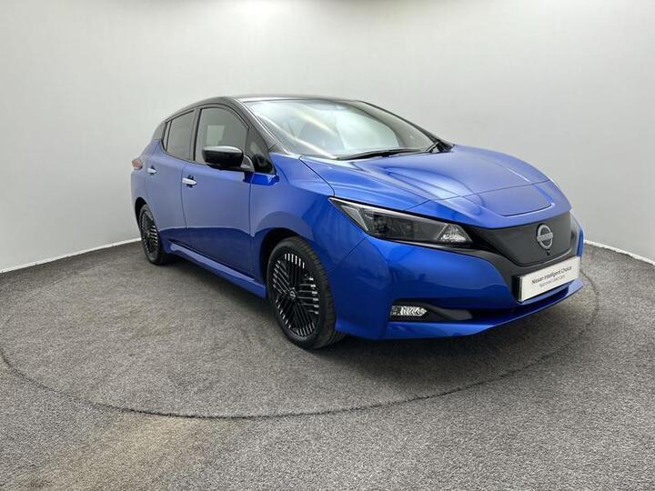 Nissan LEAF 39kWh Tekna Auto 5dr Nissan LEAF 39kWh Tekna Auto 5dr