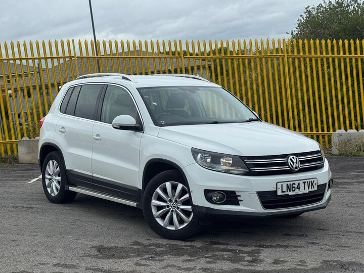 Volkswagen Tiguan 2.0 TDI BlueMotion Tech Match 4WD Euro 5 (s/s) 5dr