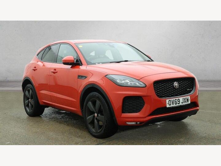 Jaguar E-PACE 2.0 D180 Chequered Flag Auto AWD Euro 6 (s/s) 5dr Jaguar E-PACE 2.0 D180 Chequered Flag Auto AWD Euro 6 (s/s) 5dr