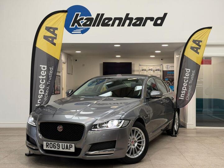 Jaguar XF 2.0d Prestige Euro 6 (s/s) 4dr