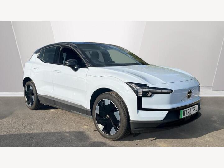 Volvo EX30 Twin Performance 69kWh Plus Auto AWD 5dr