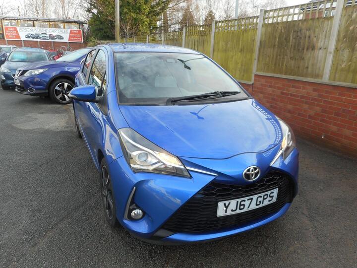 Toyota Yaris 1.5 VVT-i Design Euro 6 5dr