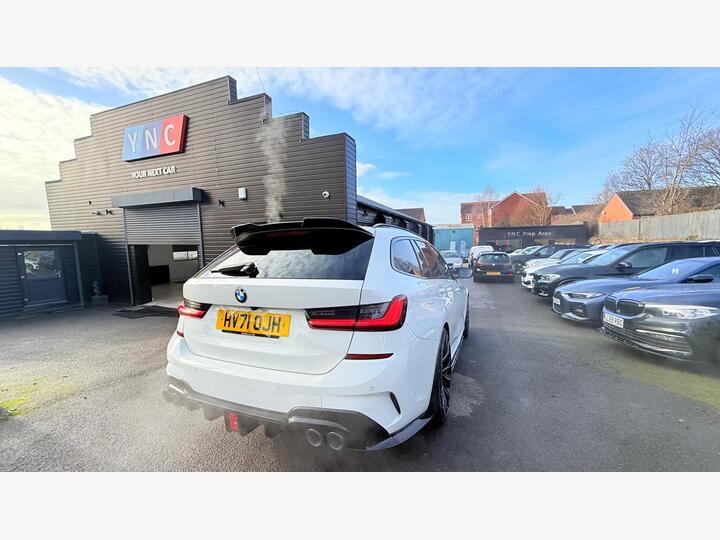 BMW 3 Series 2.0 330e 12kWh M Sport Touring Auto Euro 6 (s/s) 5dr