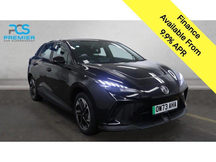 MG MG4 64kWh SE Long Range Auto 5dr