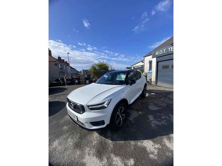 Volvo XC40 2.0 T4 R-Design Auto AWD Euro 6 (s/s) 5dr