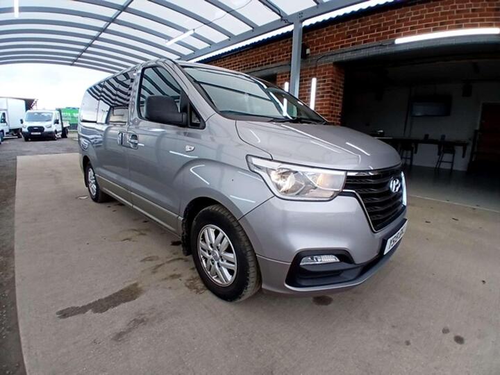 Hyundai I800 2.5 CRDi SE Nav Euro 6 5dr