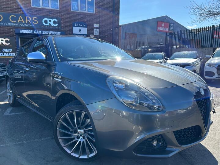 Alfa Romeo Giulietta 2.0 JTDM-2 Veloce Euro 5 (s/s) 5dr