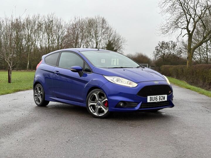 Ford Fiesta 1.6T EcoBoost ST-2 Euro 6 3dr