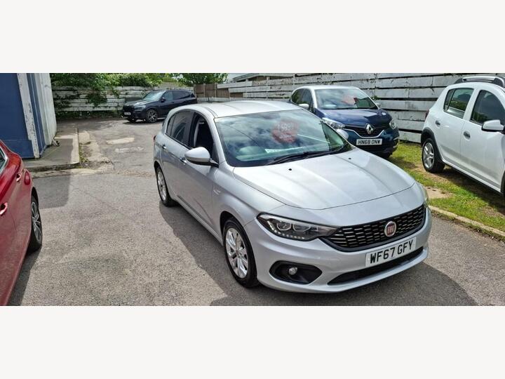 Fiat Tipo 1.4 T-Jet Easy Plus Euro 6 (s/s) 5dr
