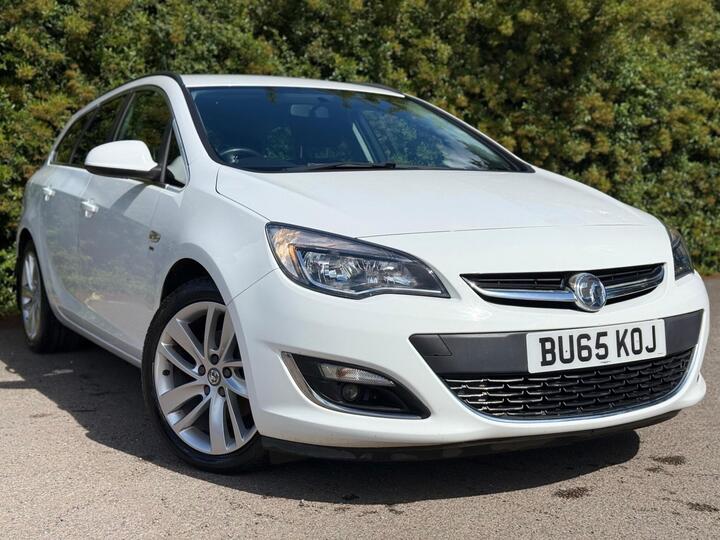 Vauxhall Astra 2.0 CDTi SRi Sports Tourer Euro 5 (s/s) 5dr