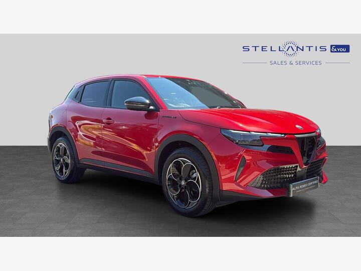 Alfa Romeo Junior 54kWh Elettrica Speciale Auto 5dr