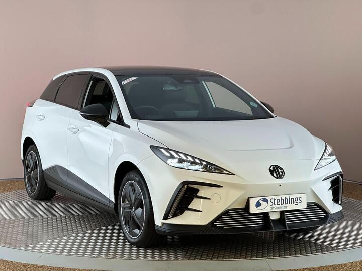 MG MG4 64kWh Trophy Long Range Auto 5dr