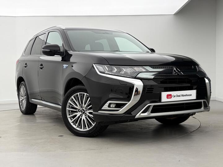 Mitsubishi Outlander 2.4h TwinMotor 13.8kWh Exceed CVT 4WD Euro 6 (s/s) 5dr