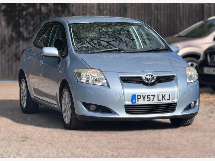 Toyota Auris 1.6 VVT-i TR 5dr