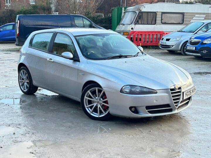 Alfa Romeo 147 1.9 JTDM 16V TI 5dr