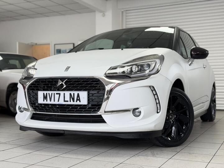 DS AUTOMOBILES DS 3 1.2 PureTech Givenchy Le Makeup Euro 6 (s/s) 3dr DS AUTOMOBILES DS 3 1.2 PureTech Givenchy Le Makeup Euro 6 (s/s) 3dr