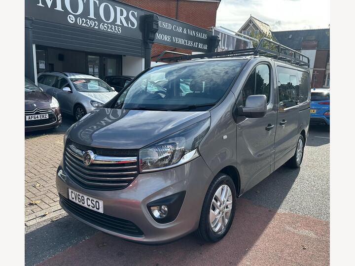 Vauxhall Vivaro 1.6 CDTi 2900 BiTurbo EcoTEC Limited Edition Nav Crew Van L1 H1 Euro 6 (s/s) 5dr (6 Seat)
