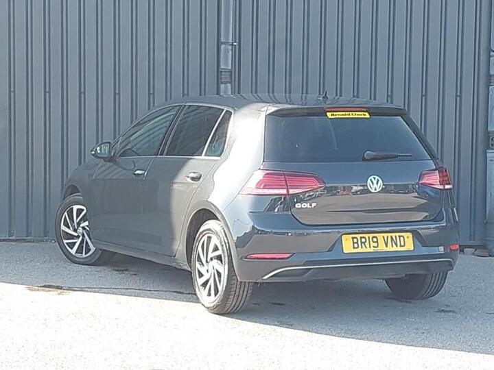 Volkswagen Golf 1.6 TDI Match Euro 6 (s/s) 5dr