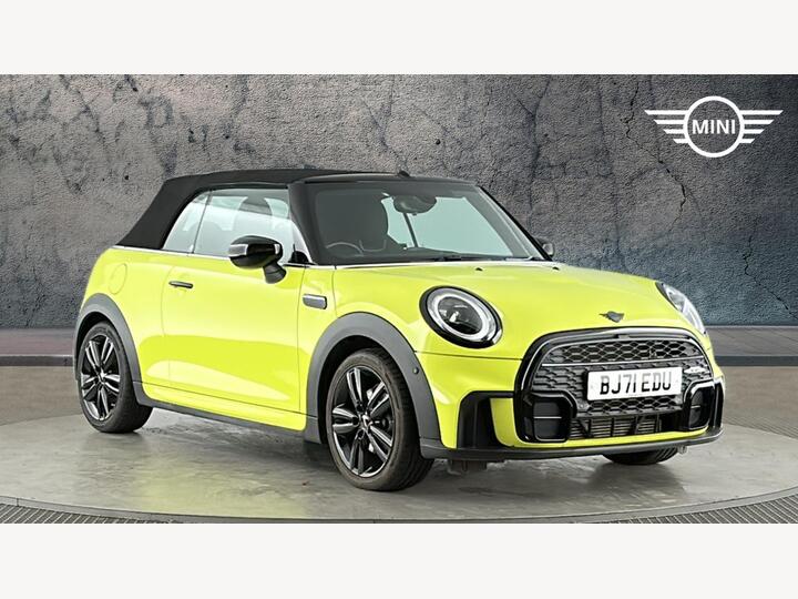 MINI Convertible 1.5 Cooper Sport Steptronic Euro 6 (s/s) 2dr MINI Convertible 1.5 Cooper Sport Steptronic Euro 6 (s/s) 2dr