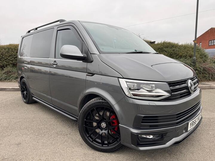 Volkswagen Transporter 2.0 TDI T30 BlueMotion Tech Highline Kombi DSG FWD SWB Euro 6 (s/s) 5dr