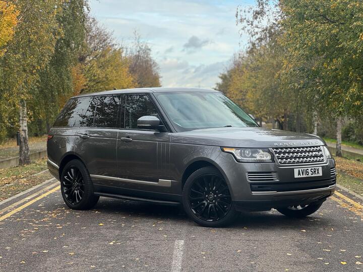 Land Rover Range Rover 3.0 TD V6 Vogue SE Auto 4WD Euro 6 (s/s) 5dr Land Rover Range Rover 3.0 TD V6 Vogue SE Auto 4WD Euro 6 (s/s) 5dr