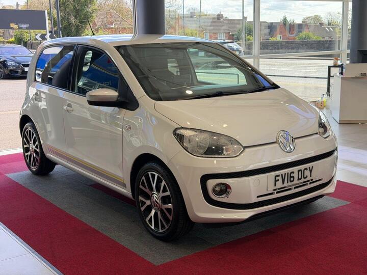 Volkswagen UP! 1.0 Street Up! Euro 6 5dr