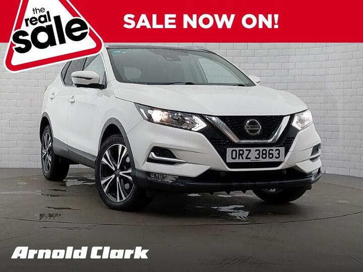 Nissan Qashqai 1.2 DIG-T N-Connecta Euro 6 (s/s) 5dr