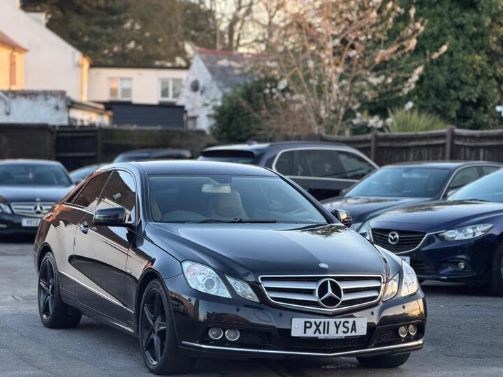 Mercedes-Benz E Class 2.1 E220 CDI BlueEfficiency SE Tiptronic Euro 5 2dr
