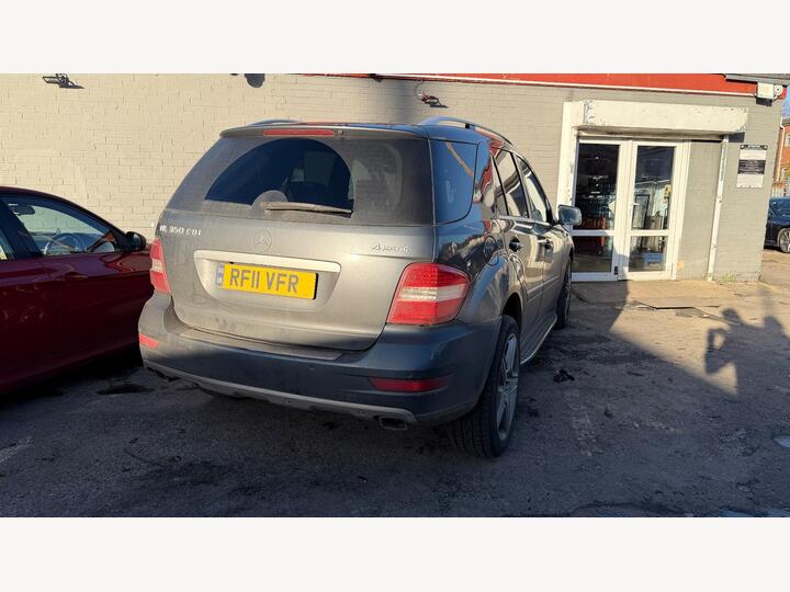 Mercedes-Benz M Class 3.0 ML350 CDI V6 BlueEfficiency Sport G-Tronic 4WD Euro 5 5dr